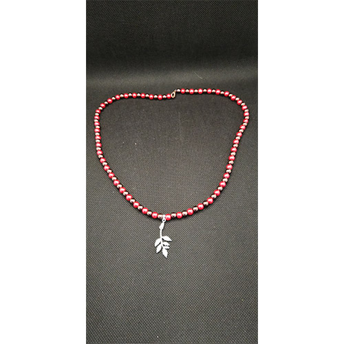 Collier au pendentif
